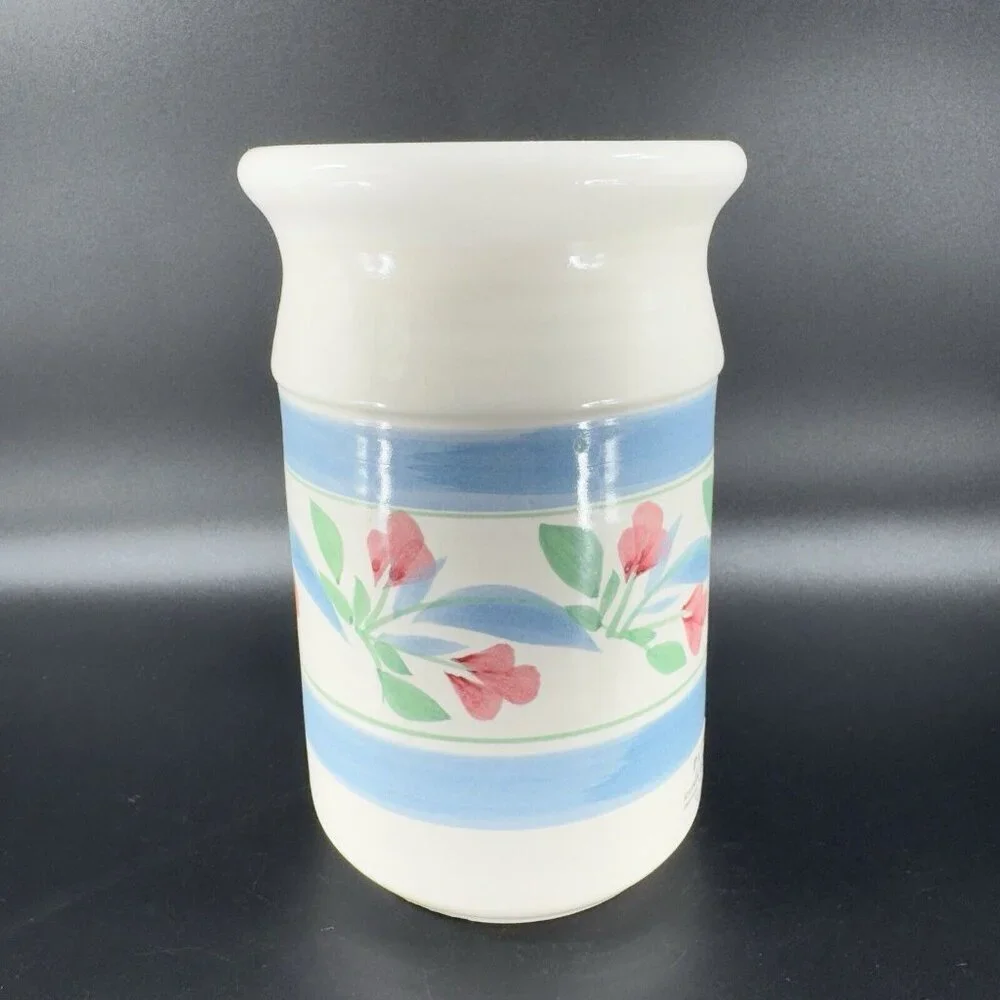 Patton‎ Hand Made Stoneware Pottery Vase Vessel Hand Crafted Floral Pattern VTG